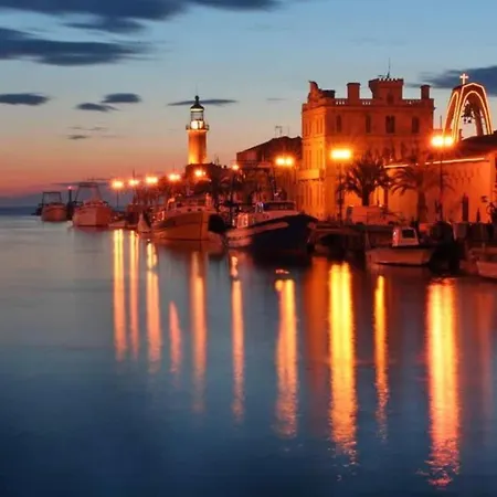 Hébergement de vacances Charmante Maison Avec Terrasse
